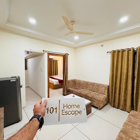 Home Escape 1Bhk Apartment Near Bombay Hospital 印多尔 外观 照片