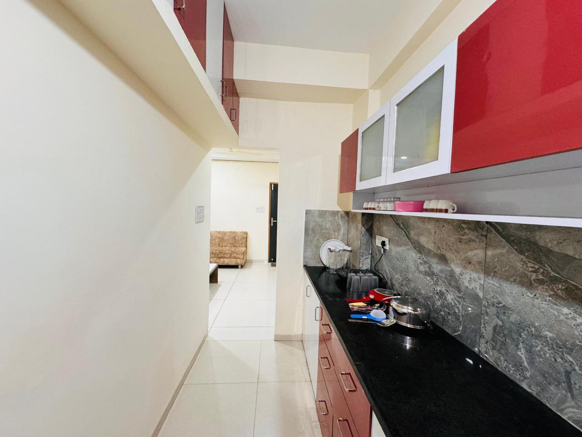 Home Escape 1Bhk Apartment Near Bombay Hospital 印多尔 外观 照片